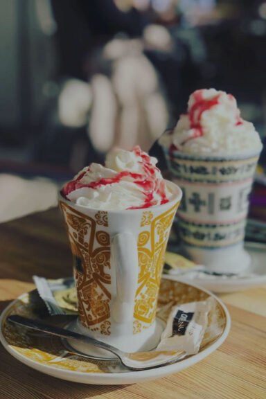 Café con crema de helado - MASSÉ Drinks & Pool